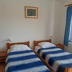 In By Sandy Apartment