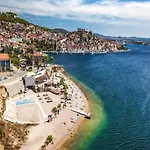 Apartment In By Sandy Brodarica (Sibenik-Knin)