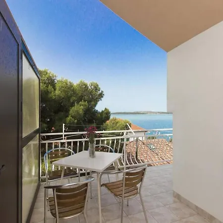 Apartment Pletikosa Gaj - Two Bedroom With A Sea View A4 Brodarica (Sibenik-Knin)