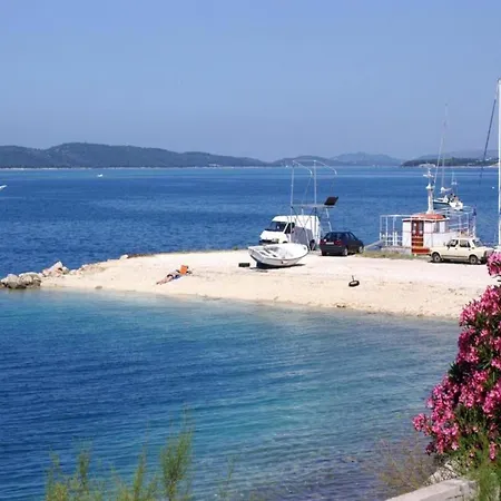 In By Sandy * Brodarica (Sibenik-Knin)