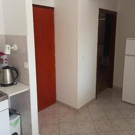 Appartement In By Sandy *